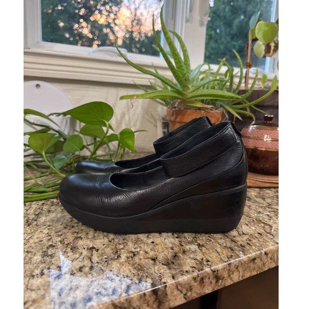 Clarks Wynnmere Fox Wedge Shoes Black Women's Size 8.5 M